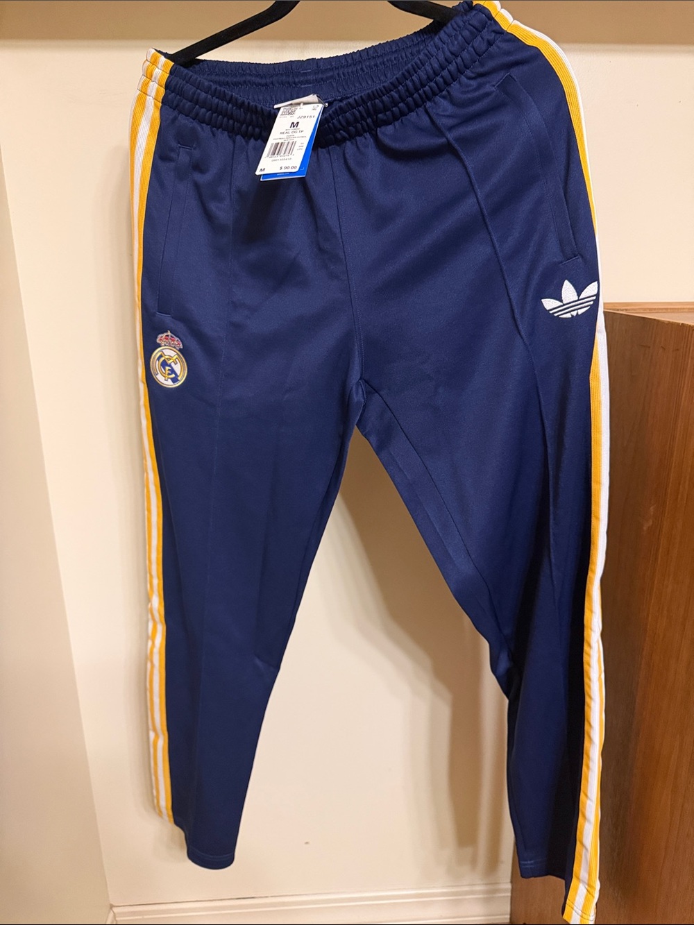 NWT Authentic Adidas Real Madrid Soccer Navy Track Pants with Yellow Stripes
